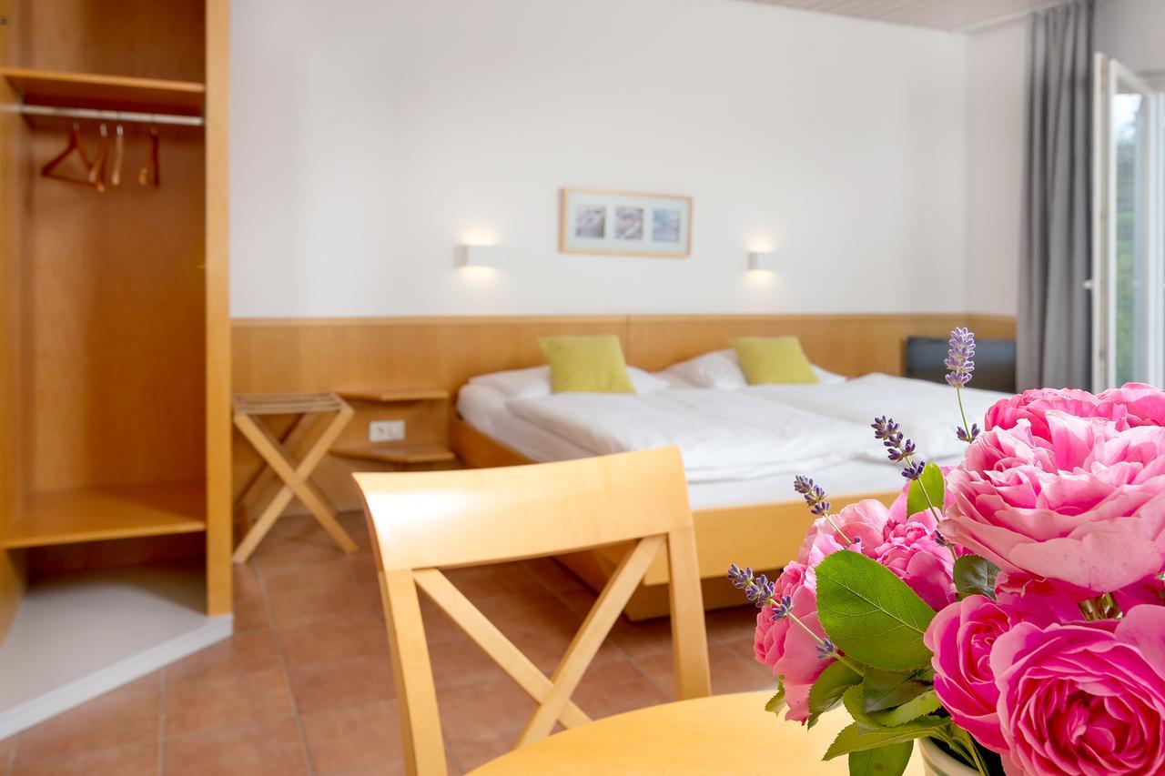 H.W.S. Hotel Der Wilde Schwan ซาการ์ด ภายนอก รูปภาพ